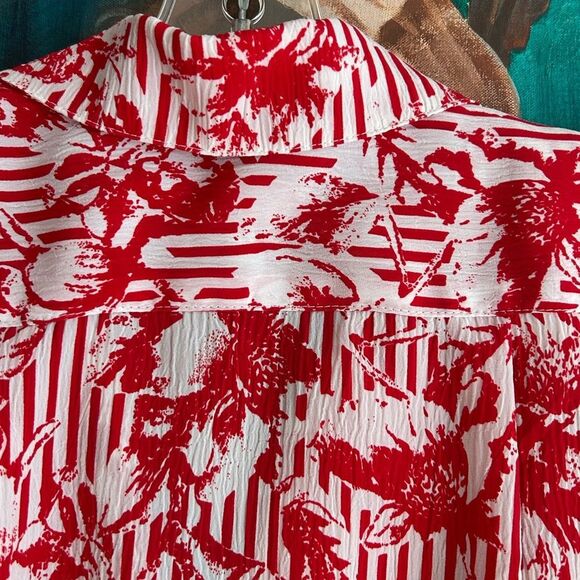 Helena Red and White Patterned Blouse 8 - Picture 9 of 12